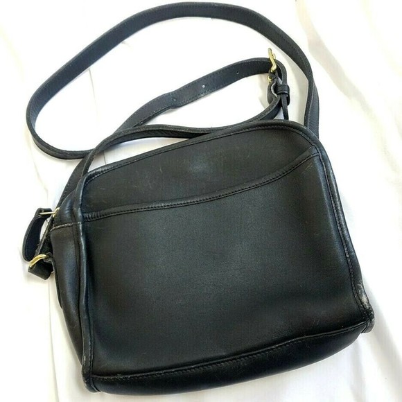 Coach Handbags - Coach Vintage Crossbody Bag Purse Black #9087